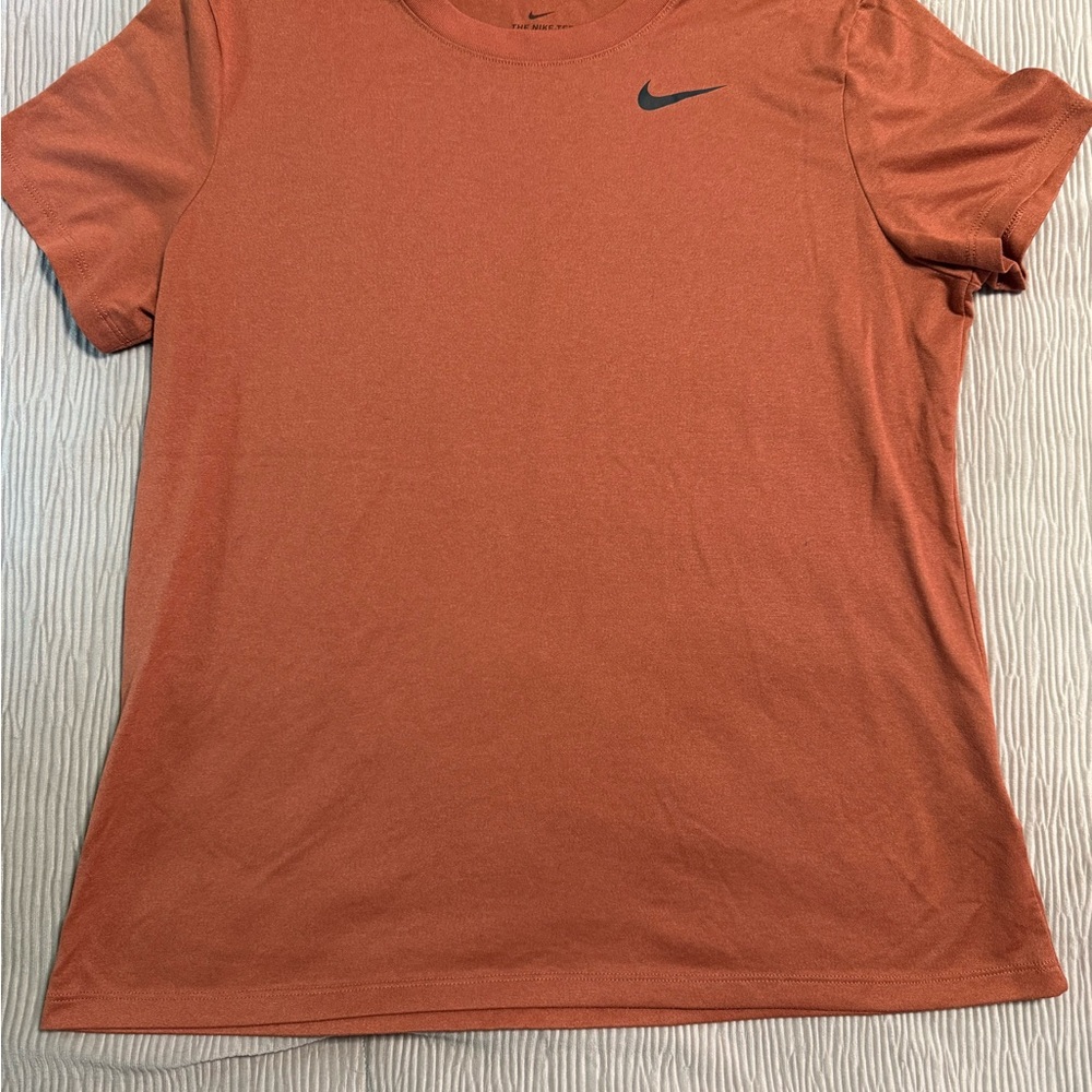 Nike Orange Dri-Fitted Short Sleeve Tee